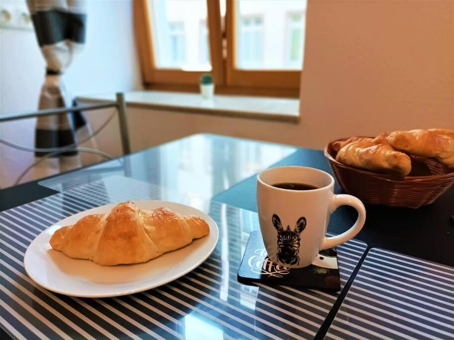 Modernes Apartment Mit Balkon Magdeburg Ngoại thất bức ảnh